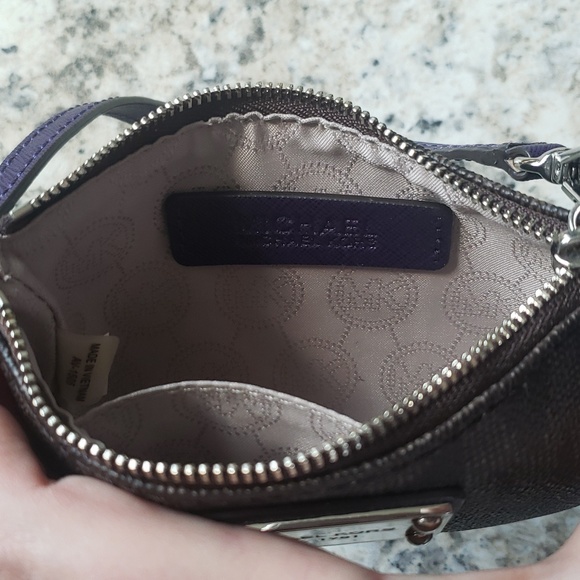 Michael Kors Saffiano Leather MK Logo Wristlet - Picture 5 of 6